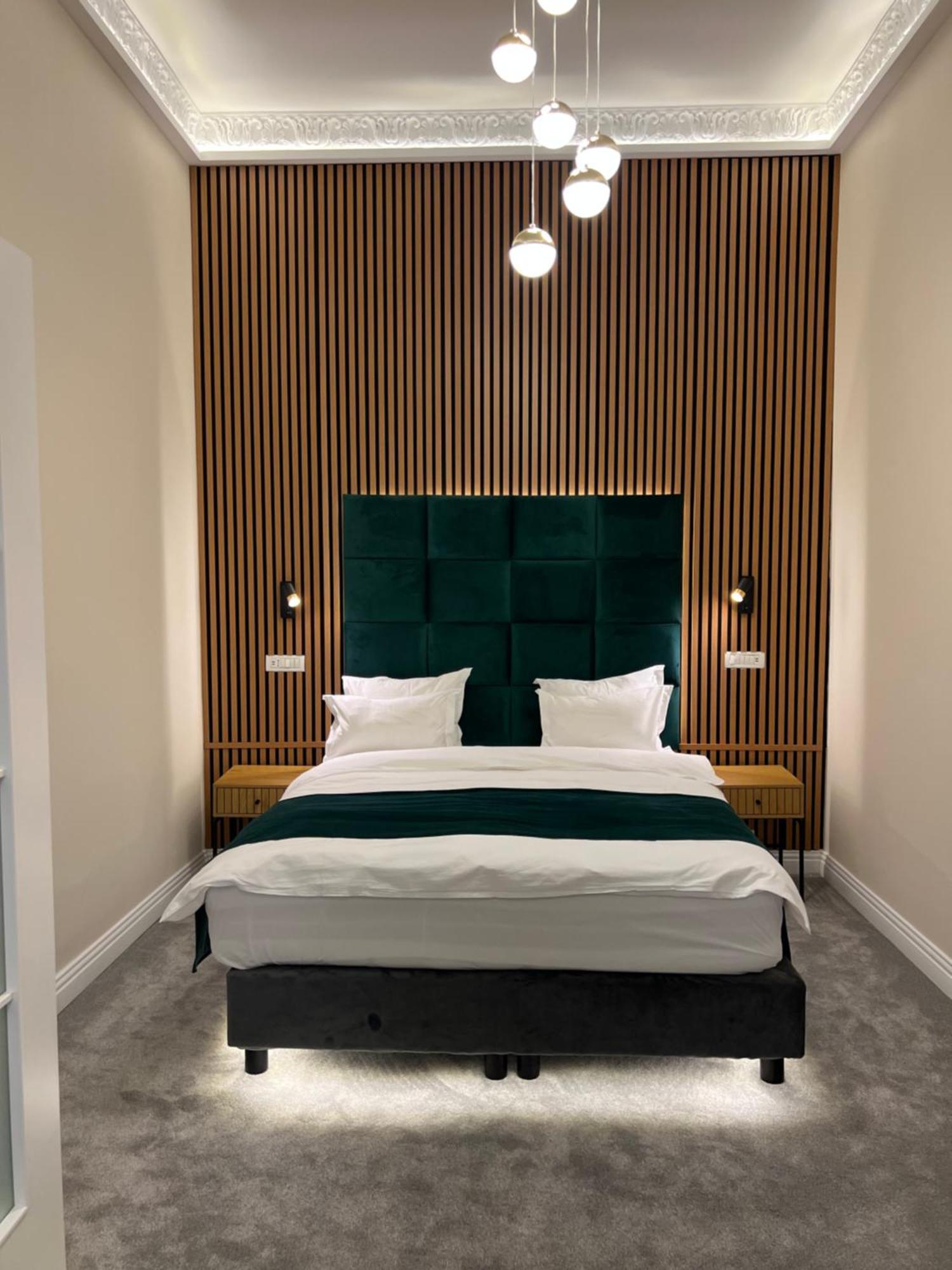 Downtown 4*