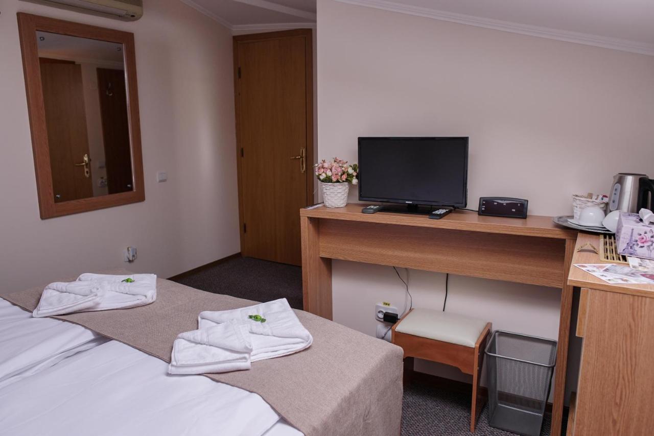 Hotel Downtown 4*